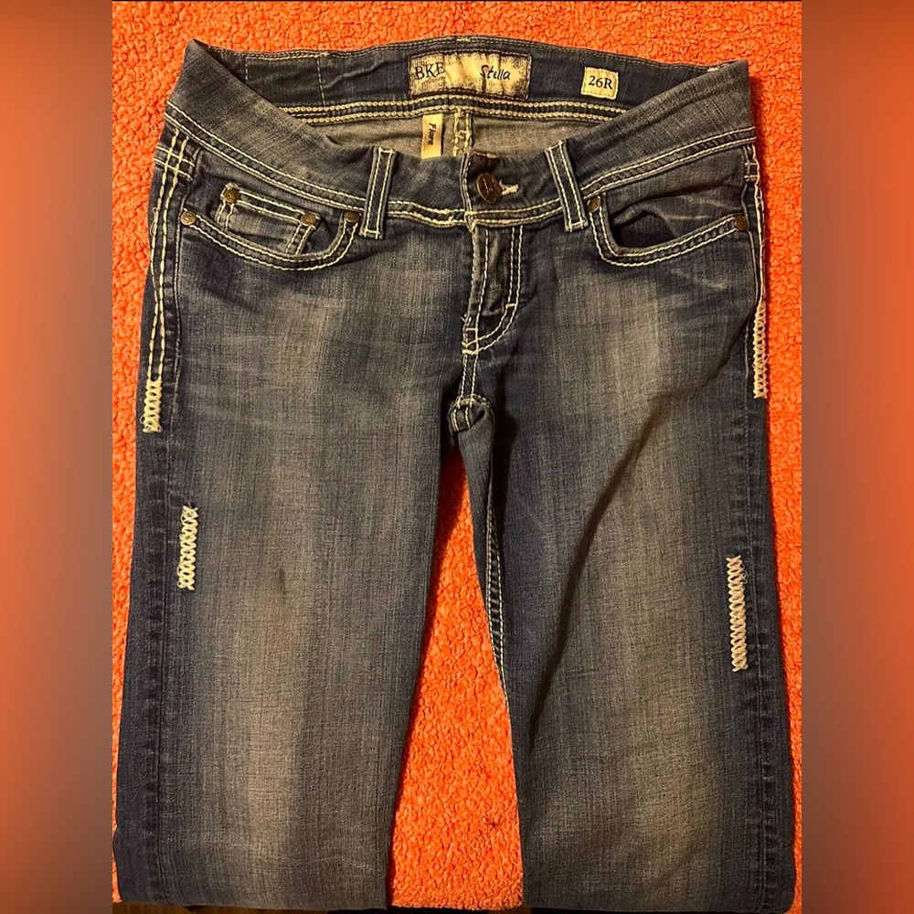 Bke Denim Stella Flare Low Rise Jeans Womens Size 26Rx31in Blue Distressed Denim